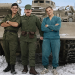 Soldats en uniforme dans la neige (1)